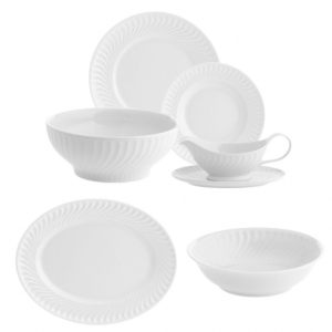 Juego de vajilla blanca de porcelana con diseño acanalado. Especialistas en listas de boda Cuidada selección de artículos de mesa y decoración